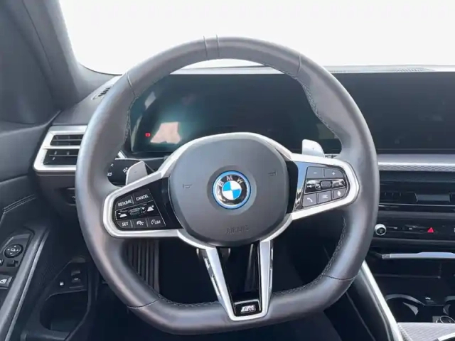Bmw Serie 3 touring 330e xdrive 292 ch bva8 — photo 20