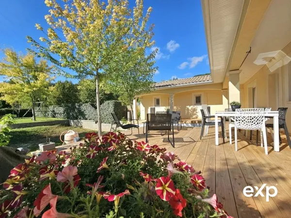 Maison de luxe 6 pièces 160 m²