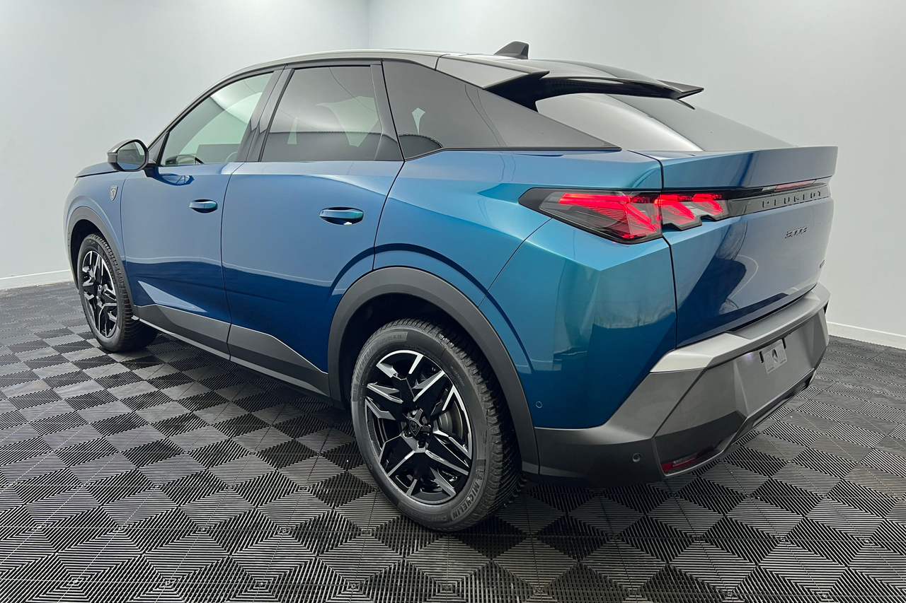 PEUGEOT 3008 Hybrid 145 e-DCS6 — photo 4