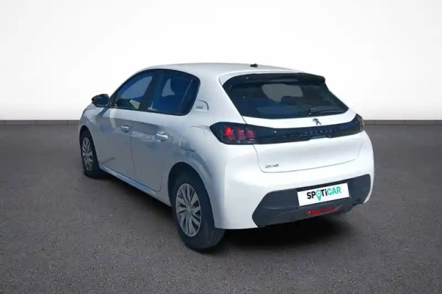 Peugeot 208 puretech 75 s&amp;s bvm5 — photo 4
