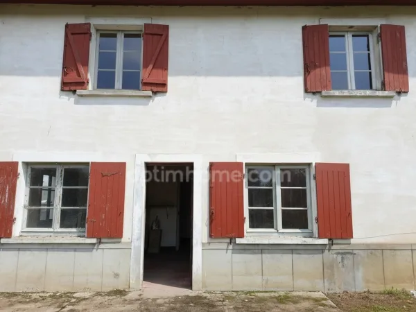 Immeuble 11 pièces 193 m²