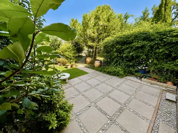 Appartement 4 pièces 77 m²