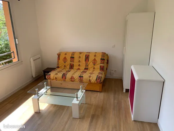 Studio meublé