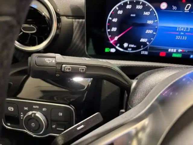 Mercedes Classe A berline 250 e 163+109ch progressive line 8g-dct — photo 15