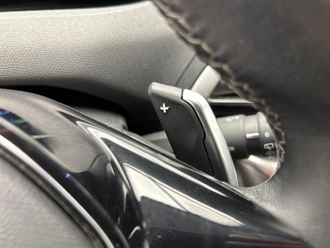 Peugeot 3008 hybrid 225 e-eat8 allure pack — photo 29