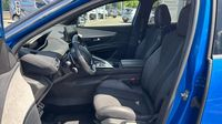 Peugeot 3008 1.2 PureTech 130ch S&S GT EAT8 — photo 12
