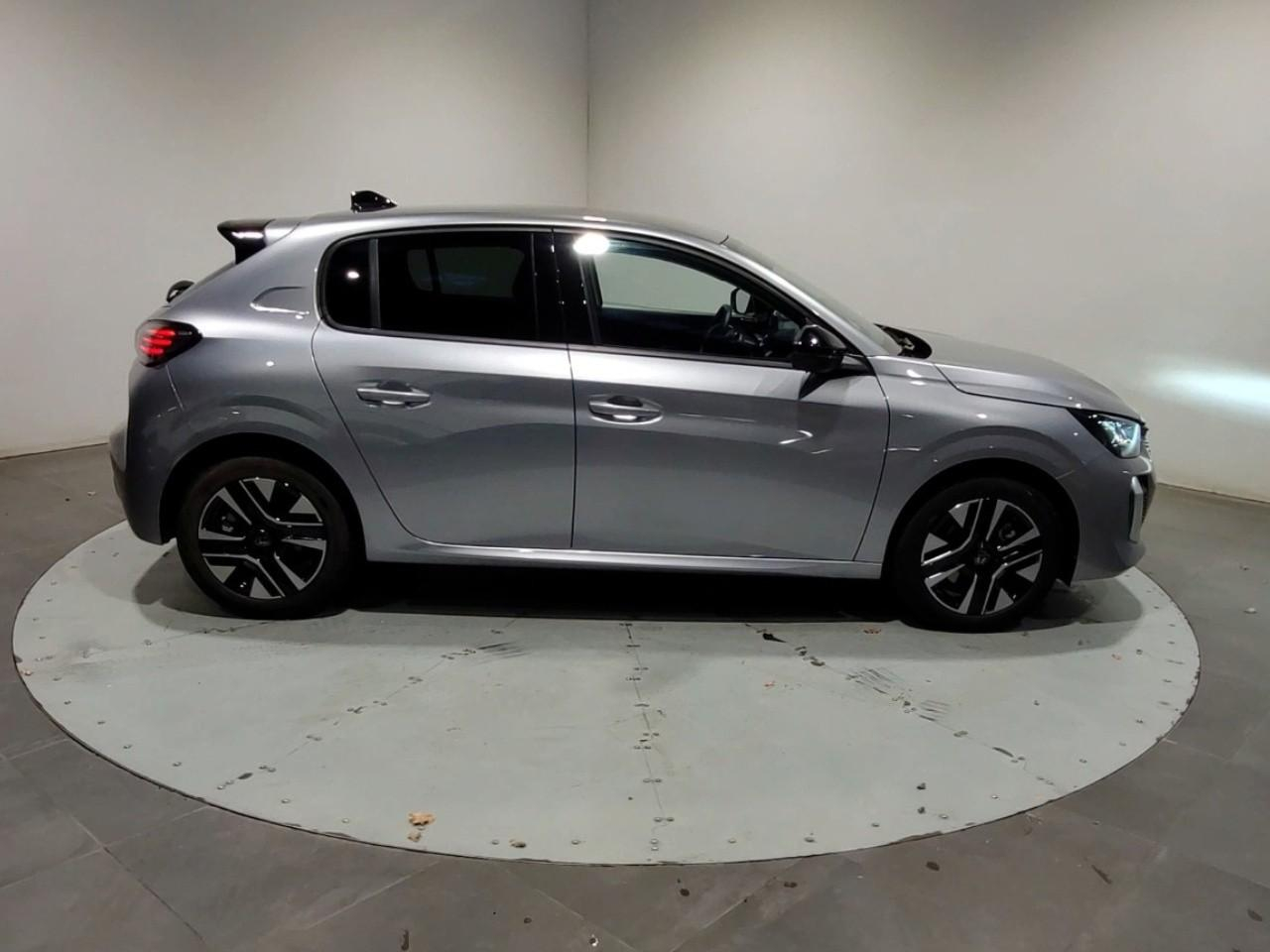 Peugeot 208 hybrid 100 e-dcs6 allure — photo 6