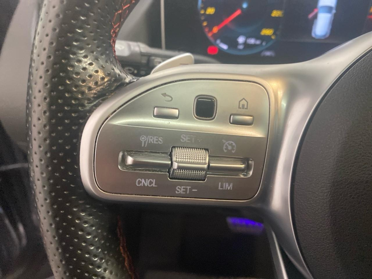 Mercedes Gla 200 d 8g-dct amg line — photo 19