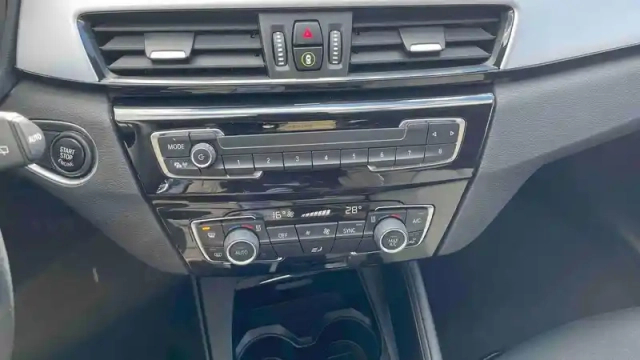 Bmw X1 sdrive 18d 150 ch bva8 — photo 49