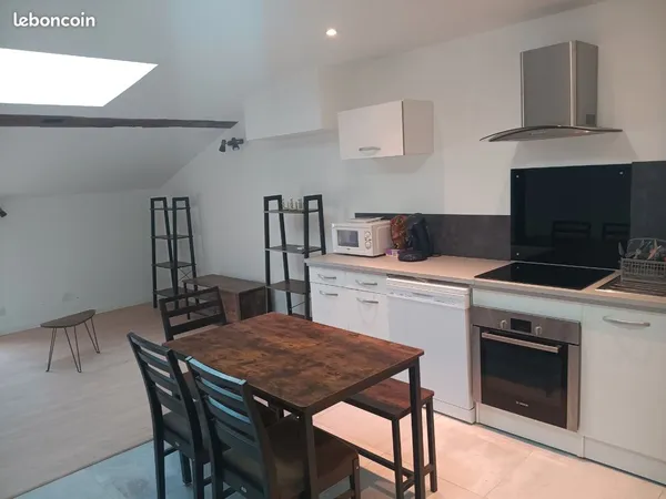 Appartement meublé 2 chambres - Récent - Clim réversible