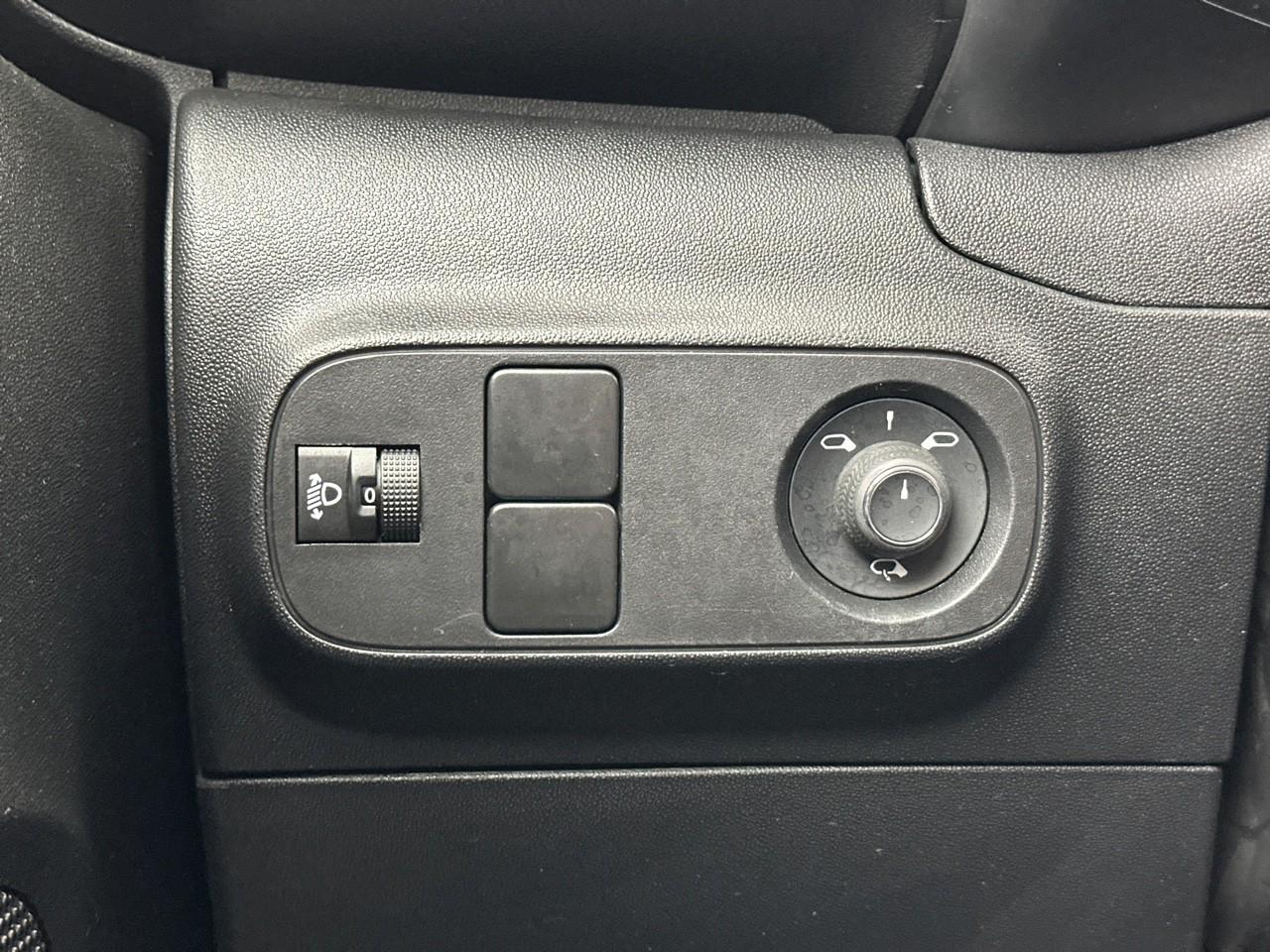 Citroën C3 bluehdi 100 bvm6 you — photo 16