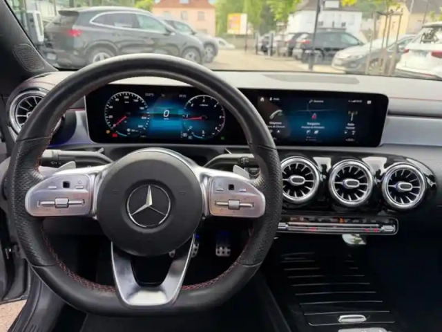 Mercedes Cla 220 d coupé amg line — photo 36