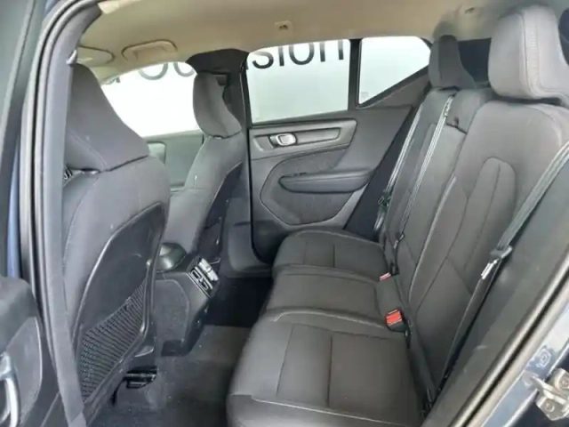 Volvo Xc40 t3 163ch momentum geartronic 8 — photo 7