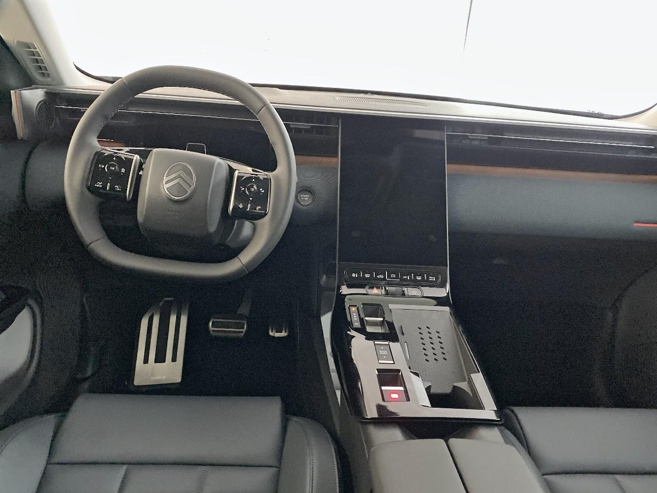 Citroën C5 Aircross hybride 145 ch e-dcs6 max — photo 8