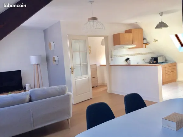 COSY T3 MEUBLÉ 75 m² 2 ch dans petite copropriété PREBENDES