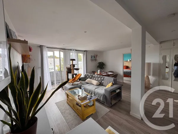 Appartement 4 pièces 73 m²