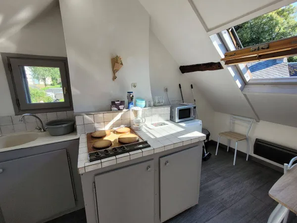 Studio 1 pièce 9 m²