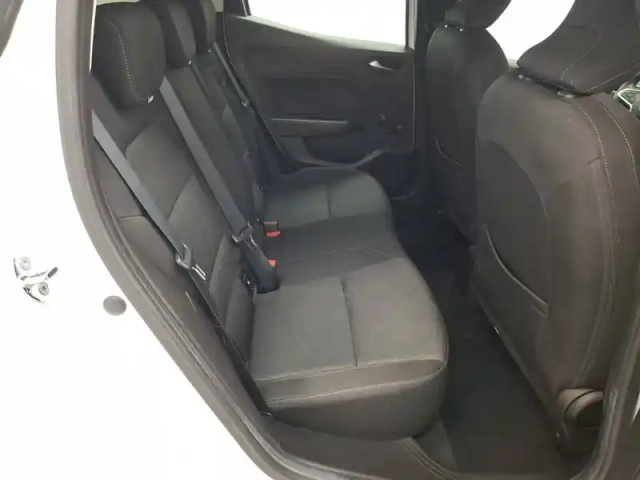 Renault Clio blue dci 100 - 21n — photo 21