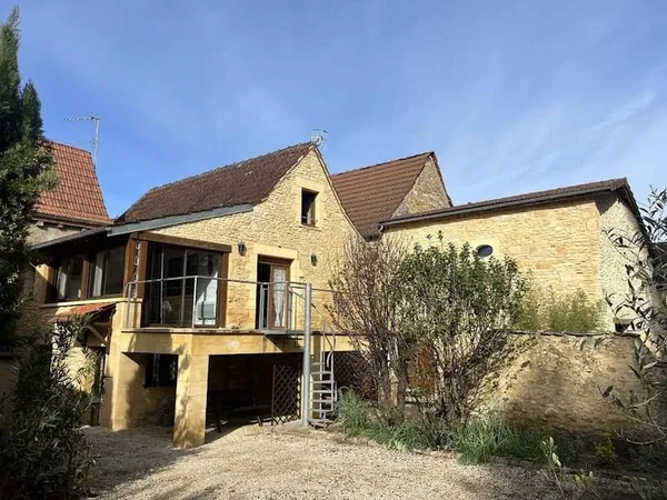 Maison 7 pièces 90 m²