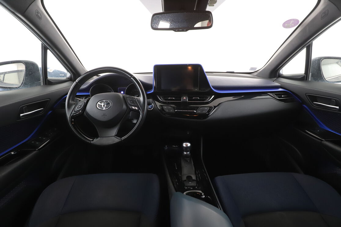 Toyota C-HR 1.8 Hybride Graphic — photo 11