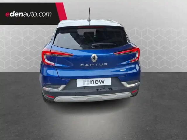 Renault Captur e-tech 145 - 21 — photo 27