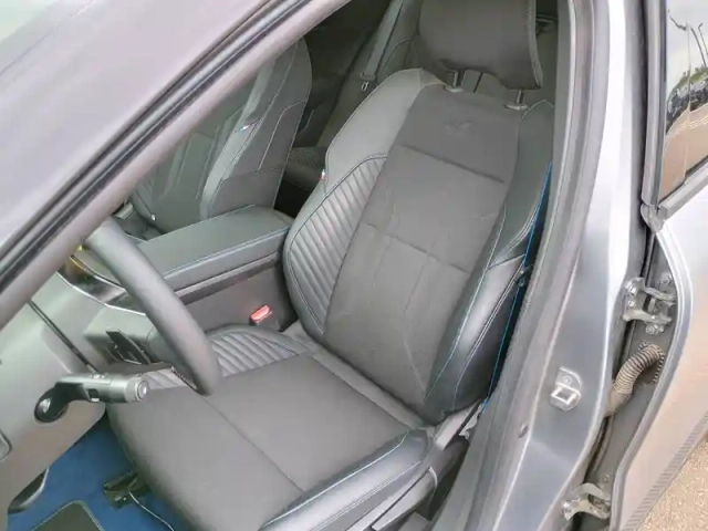 Renault Scenic e-tech électrique 220 ch grande autonomie — photo 9
