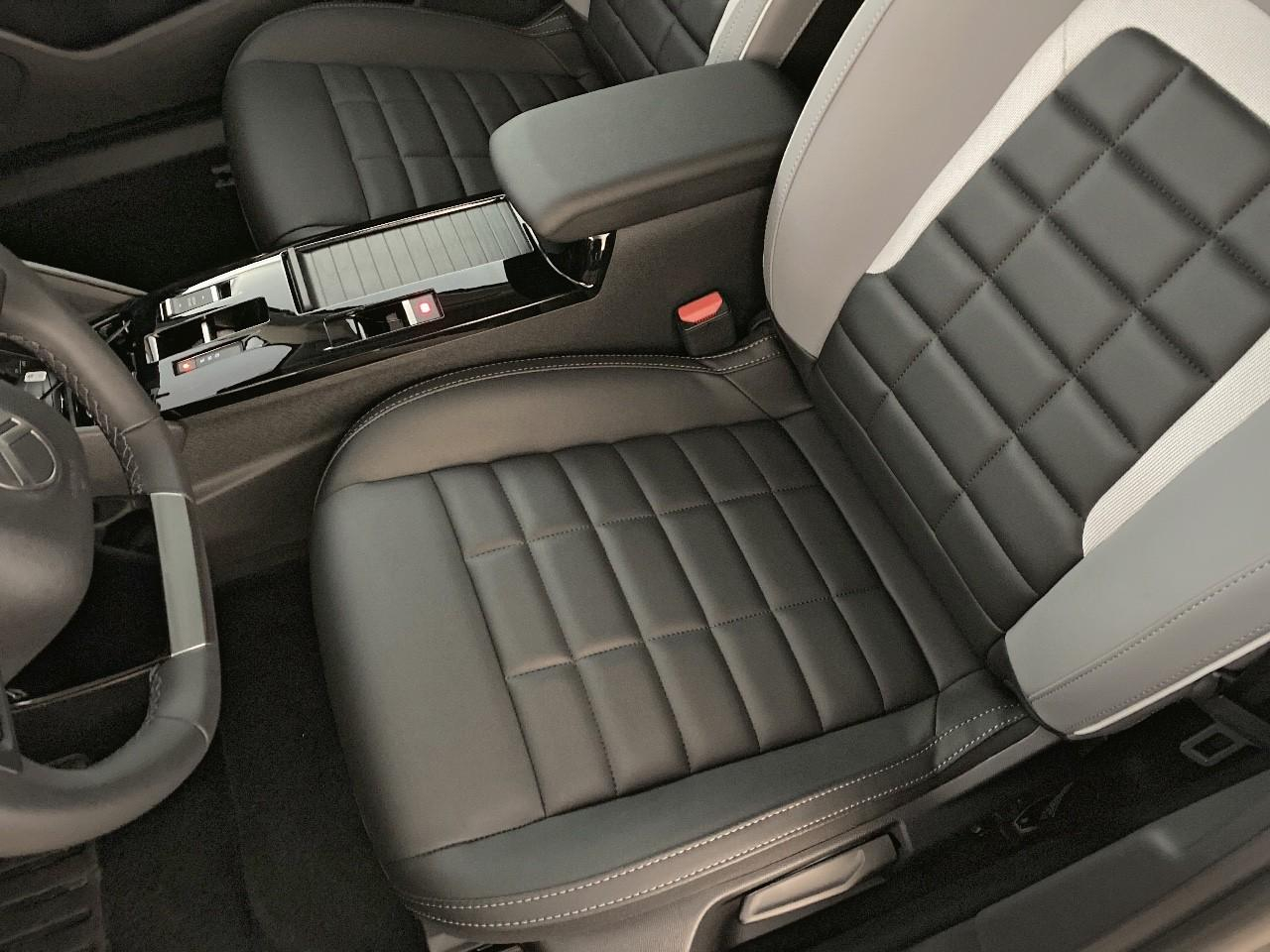 Citroën C4 hybride 145 ch e-dcs6 max — photo 9