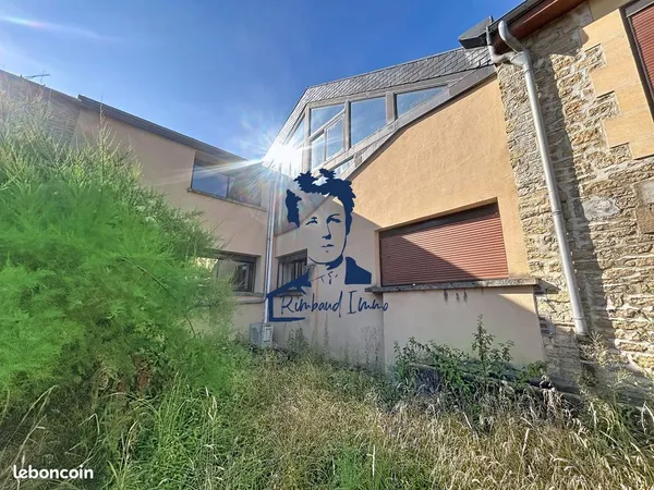 Bureaux 700 m² Remilly-Aillicourt