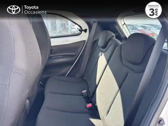 Toyota Aygo X 1.0 vvt-i 72ch dynamic my24 — photo 12