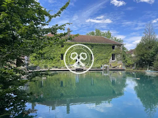Maison 7 pièces 250 m²