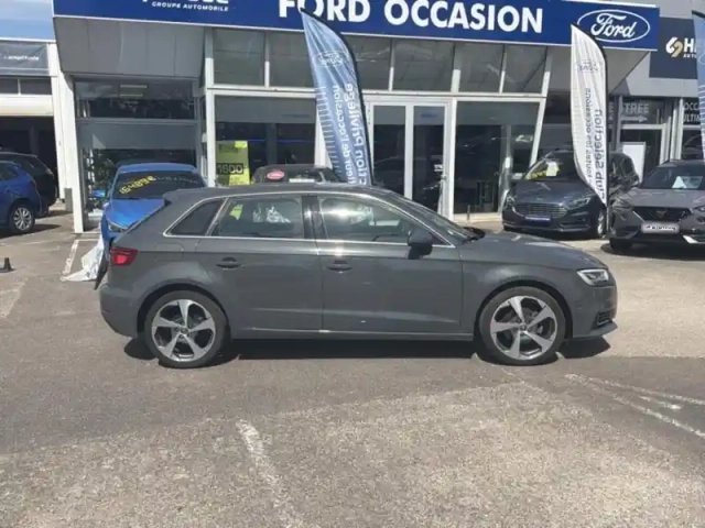 Audi A3 sportback 1.4 tfsi cod 150ch design luxe s tronic 7 — photo 4