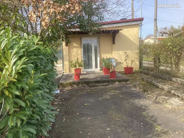 Location petite maison pour personne seule Femme prioritaire de preference