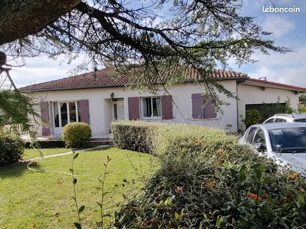 Maison + Hangar + Dépendance