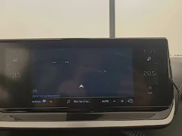 Peugeot 2008 puretech 130 s&amp;s bvm6 — photo 11