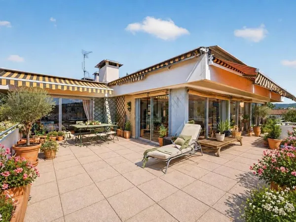 Vends T4 - 100m² - Aix-en-Provence 13100