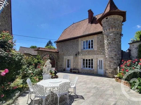 Maison 5 pièces 162 m²