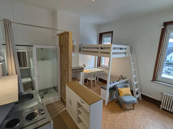 STUDIO MEUBLE ETUDIANT