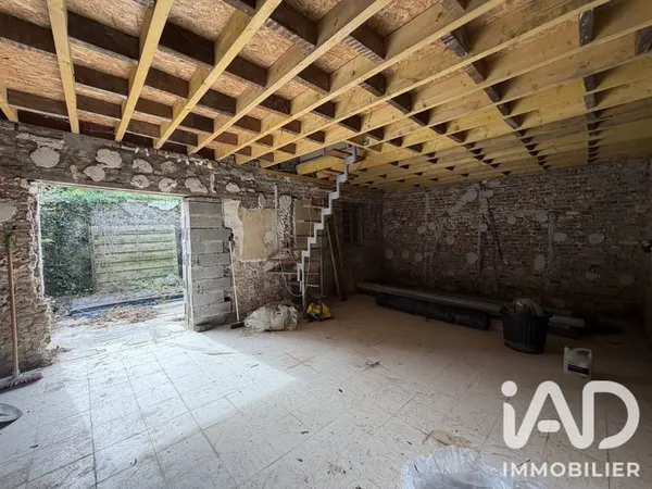 Maison 1 pièce 83 m²