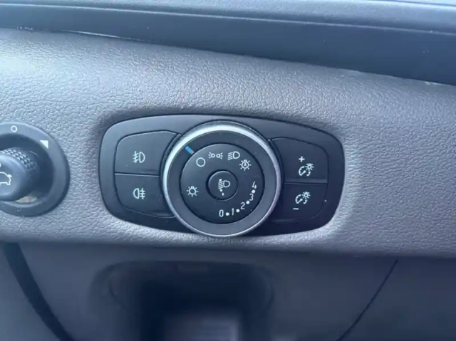 Ford Transit châssis ccb t350 l2 2.0 ecoblue 165ch trend — photo 17