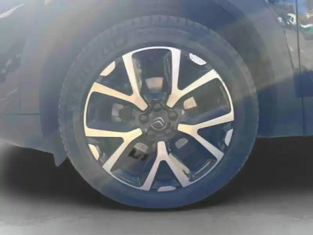 Citroën C5 Aircross bluehdi 130ch s&amp;s shine pack eat8 — photo 11