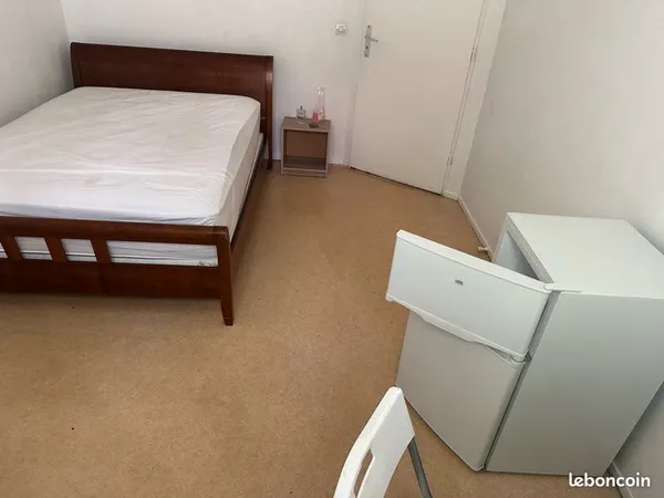 Très belle chambre en collocation
