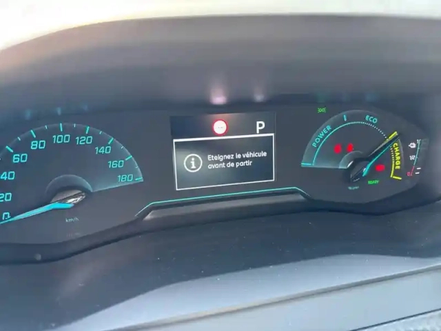 Peugeot 208 electrique 50 kwh 136ch — photo 10