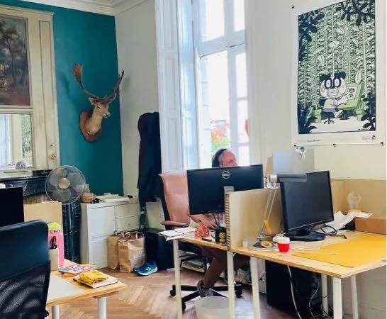 Poste disponible dans un coworking à Nantes