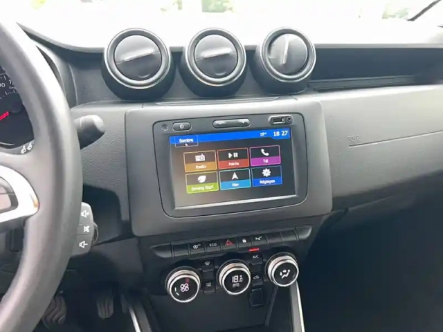 Dacia Duster blue dci 115 4x2 — photo 12