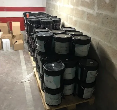 1 local de stockage pour artisan 30 m² au 1er sous sol