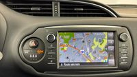 Toyota Yaris 100h Chic 5p — photo 18