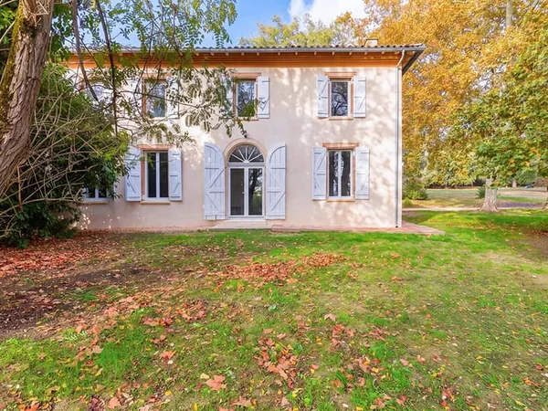 Maison de maître et son parc dans le Nord -Est Toulousain