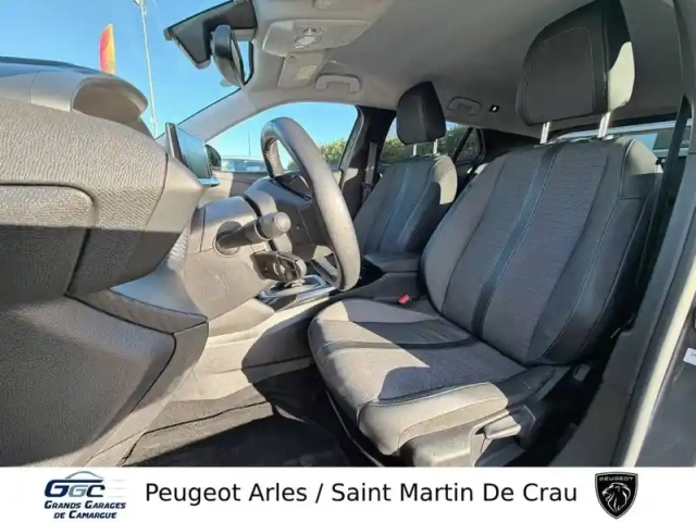 Peugeot 2008 puretech 130 s&amp;s bvm6 — photo 23