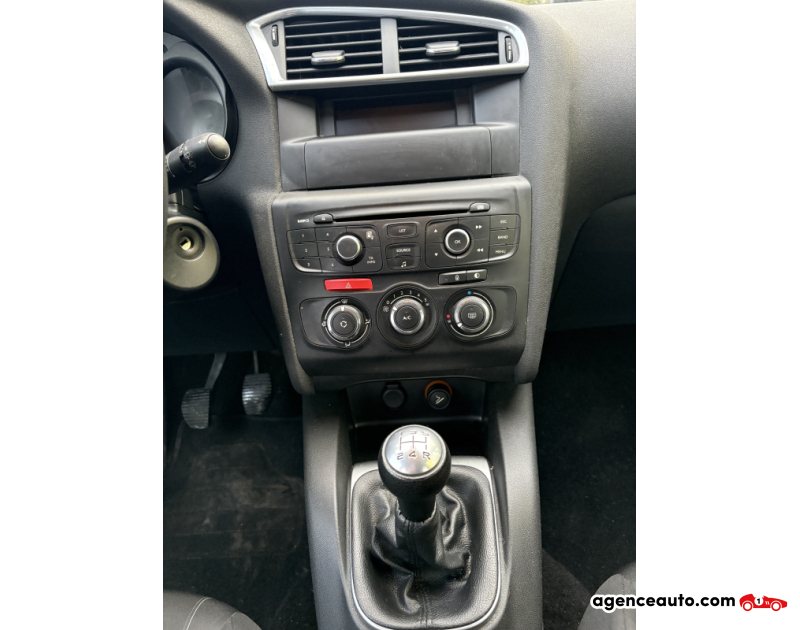 Citroën C4 HDi 90 Collection occasion - Diesel - 2012 - 280 000 km - 3 490 € - Yerville (Seine-Maritime) 992784415835 — photo 12