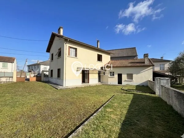 Maison 5 pièces avec jardin et dépendance - Centre de Juilla
